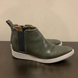 Everlane Street Boot